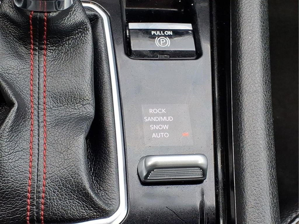 Used 2023 Jeep Compass Trailhawk image 12