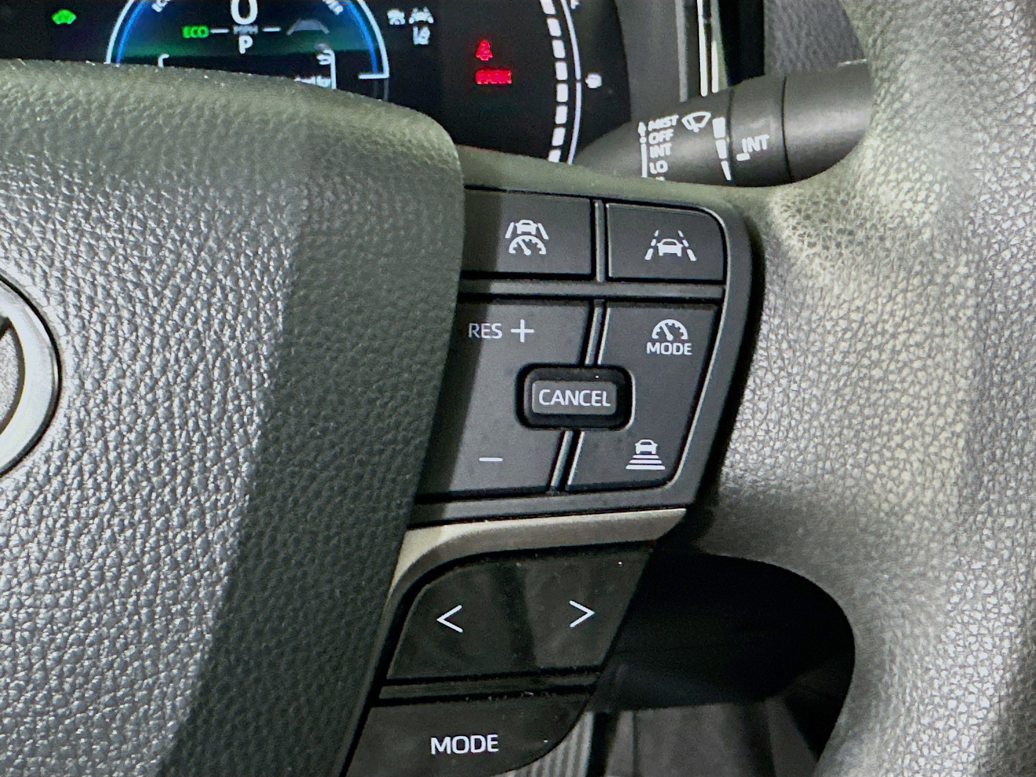 Used 2025 Toyota Camry LE image 17