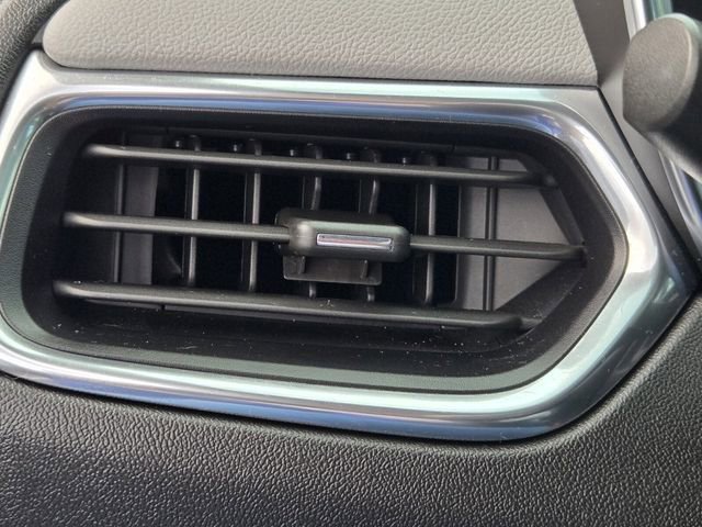 Used 2024 Chevrolet Equinox LS w/ Midnight Edition FWD image 24