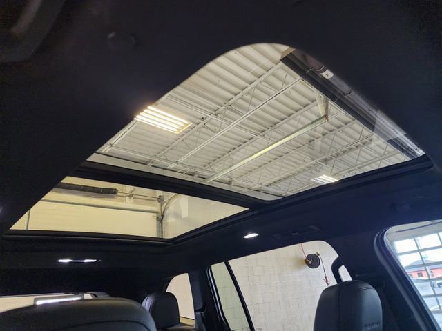 Certified 2025 GMC Acadia Denali w/ LPO, Floor Liner Package AWD/4WD image 23