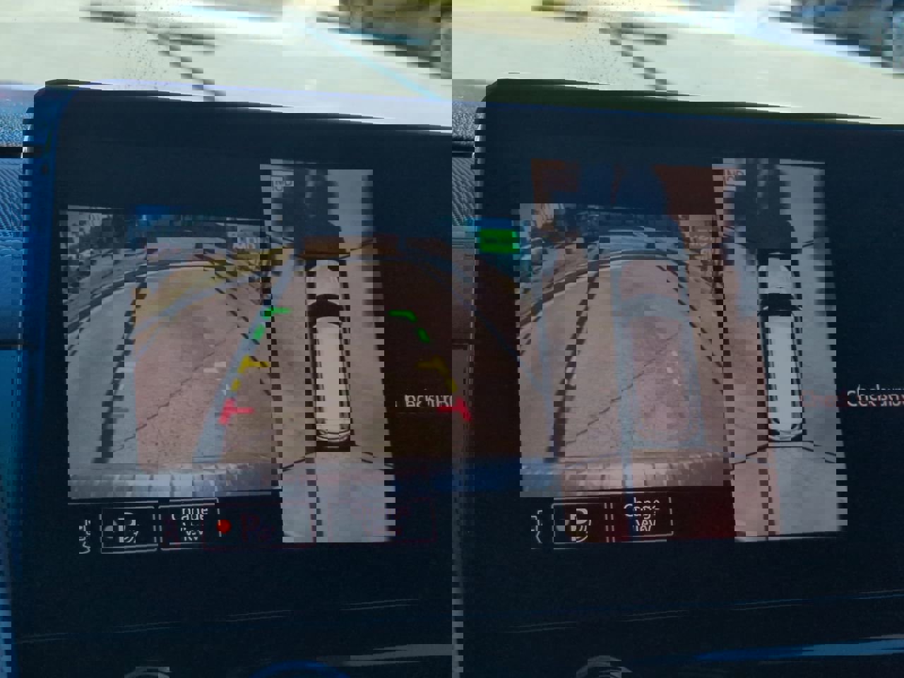 Used 2022 INFINITI QX80 Sensory w/ All-Season Package image 21