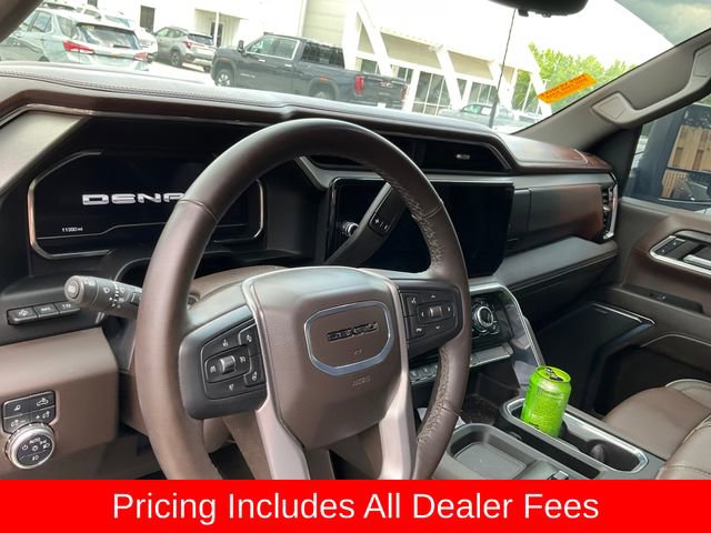 Used 2024 GMC Sierra 3500 Denali w/ Denali Reserve Package AWD/4WD image 12