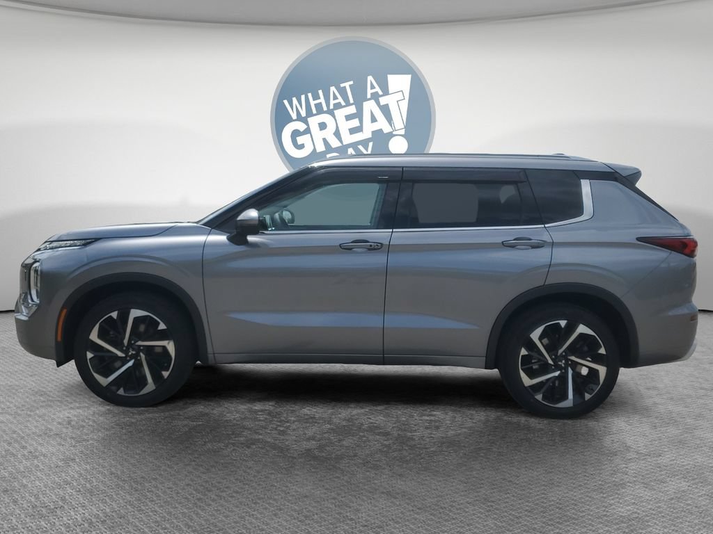 Used 2022 Mitsubishi Outlander SEL AWD/4WD image 6
