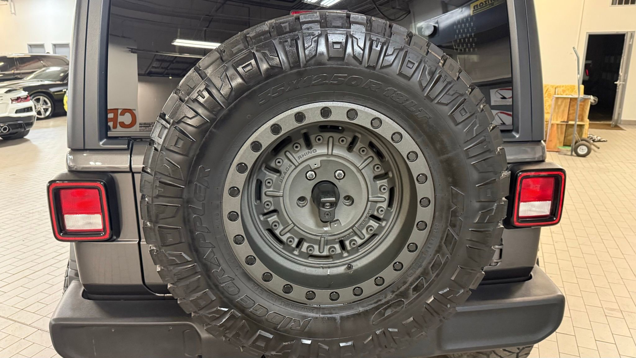 Used 2021 Jeep Wrangler Unlimited Sport image 15