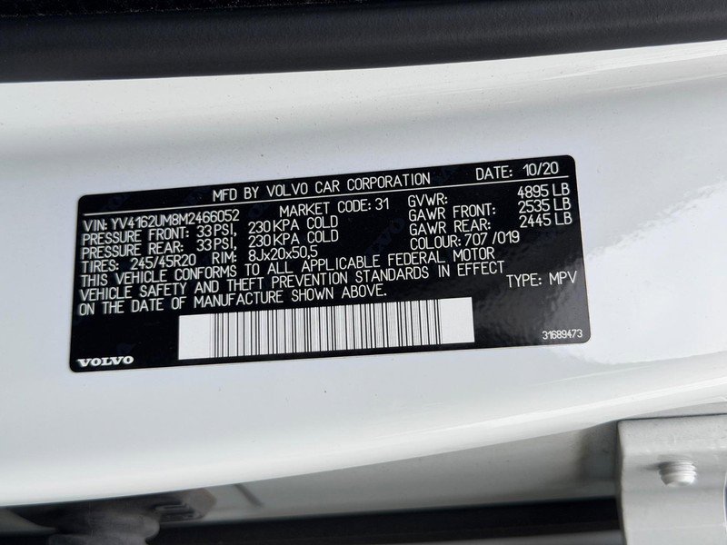 Used 2021 Volvo XC40 T5 R-Design w/ Advanced Package image 25