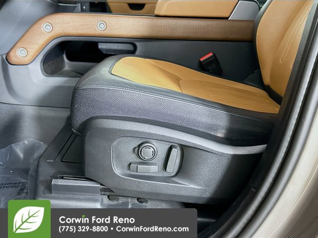 Used 2023 Land Rover Defender 110 X image 20