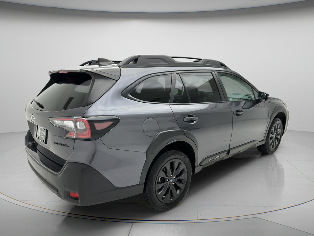 Used 2025 Subaru Outback Onyx Edition AWD/4WD image 5