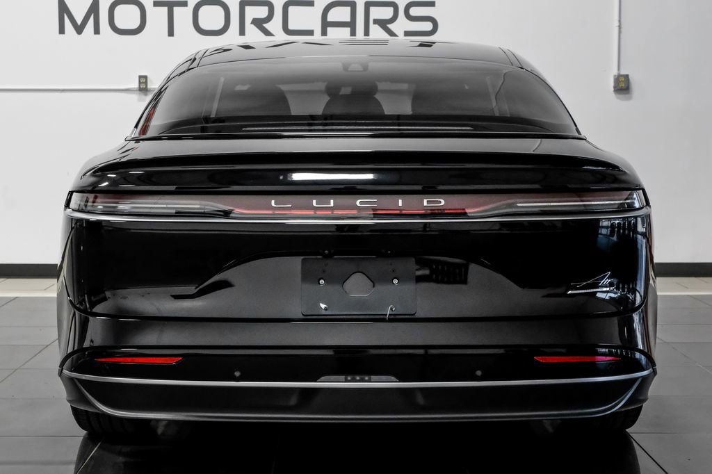 Used 2025 Lucid Air Touring image 16