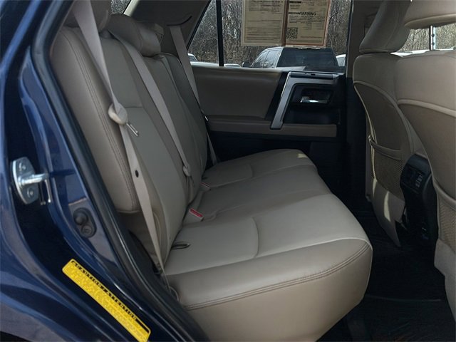 Used 2016 Toyota 4Runner SR5 Premium image 22