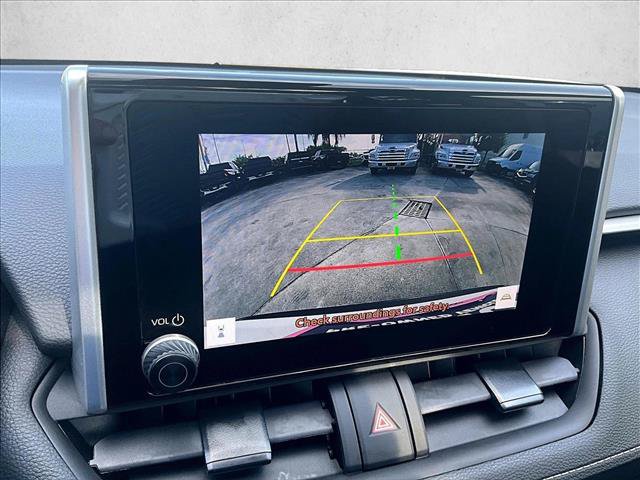 Used 2024 Toyota RAV4 XLE w/ Convenience Package FWD image 23