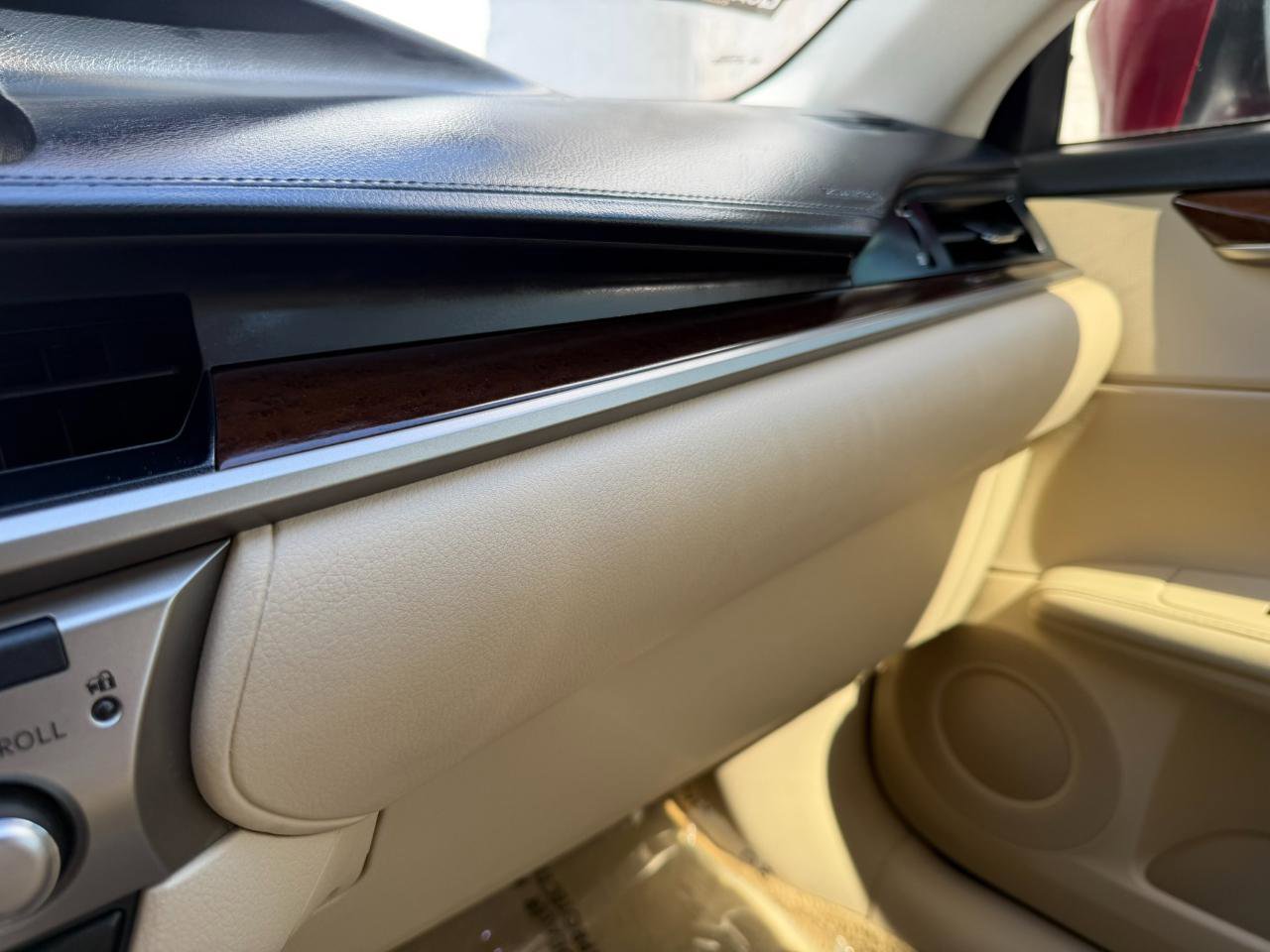 Used 2014 Lexus ES 350 w/ Luxury Package FWD image 33