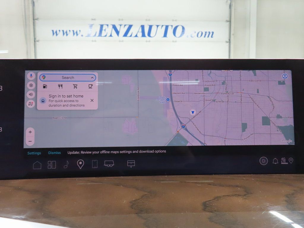 Used 2026 Cadillac Escalade Platinum Sport w/ LPO, Floor Liner Package image 19