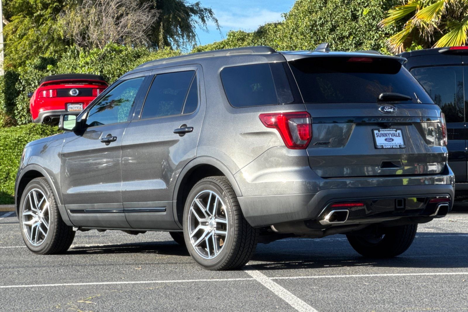 Used 2017 Ford Explorer Sport image 6