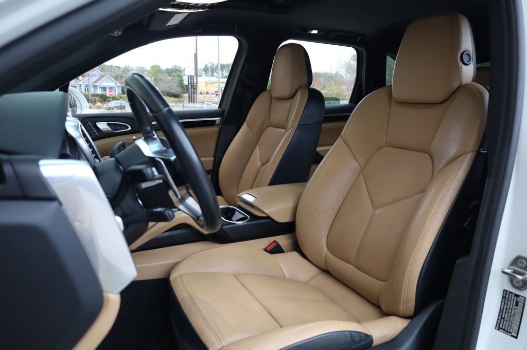 Used 2016 Porsche Cayenne image 15