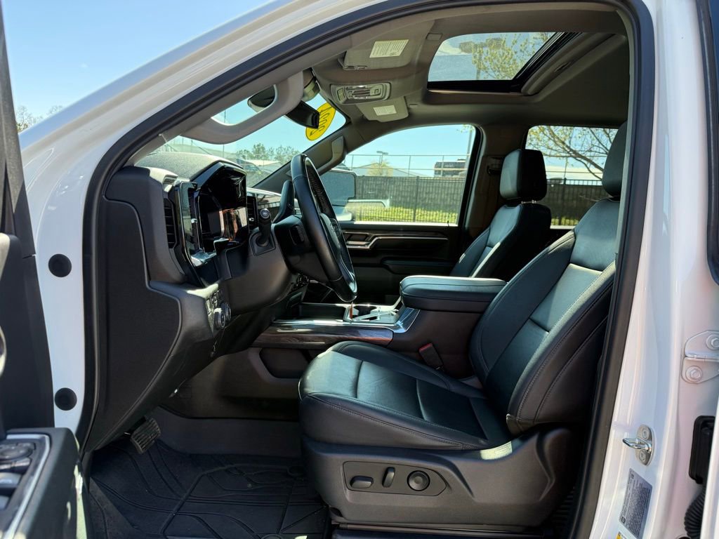 Used 2024 Chevrolet Silverado 2500 LTZ w/ LTZ Plus Package image 20