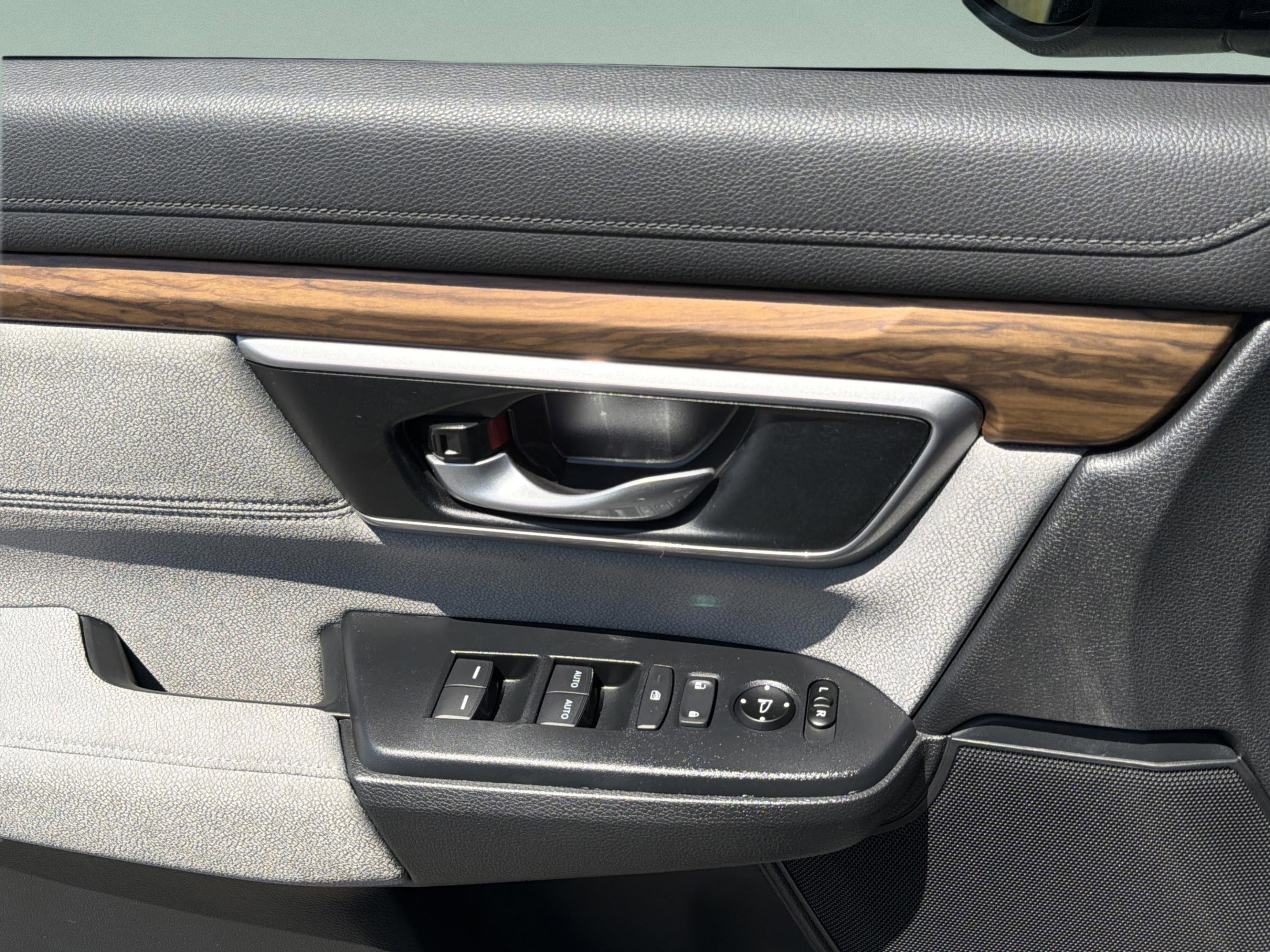 Certified 2020 Honda CR-V EX image 23