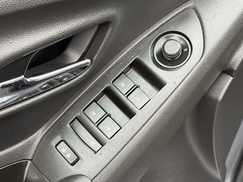 Used 2020 Chevrolet Trax LT image 12