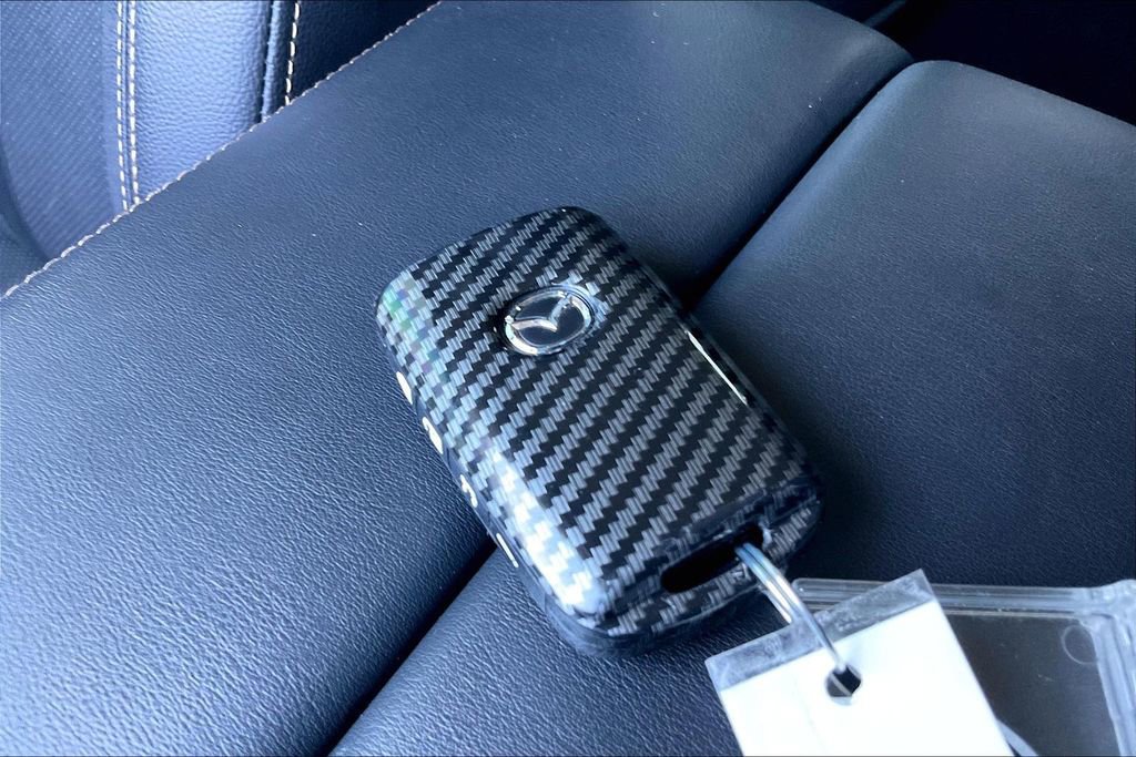 Certified 2024 MAZDA CX-90 3.3 Turbo w/ Premium Package image 12