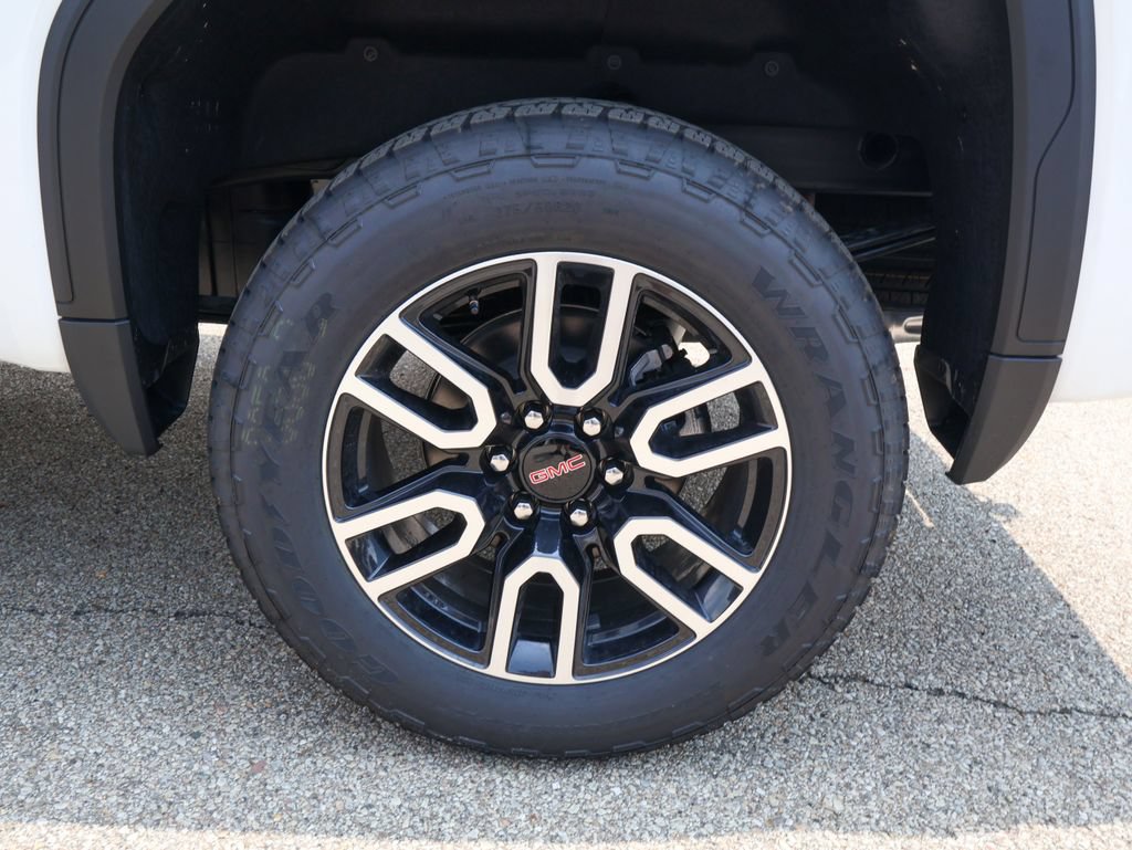 New 2026 GMC Sierra 1500 AT4 w/ AT4 Premium Package AWD/4WD image 37