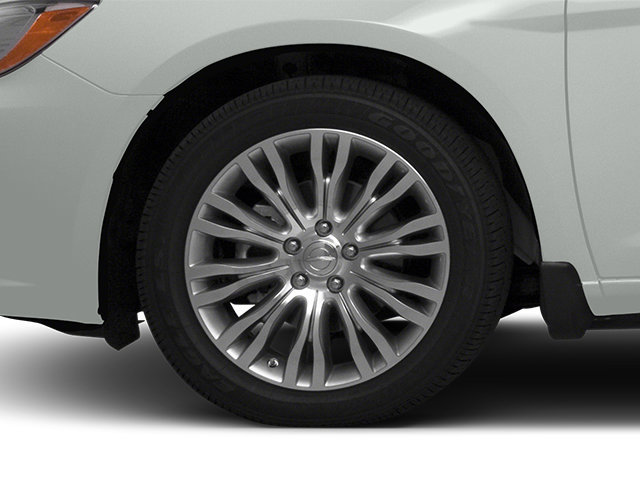 Used 2014 Chrysler 200 LX image 14