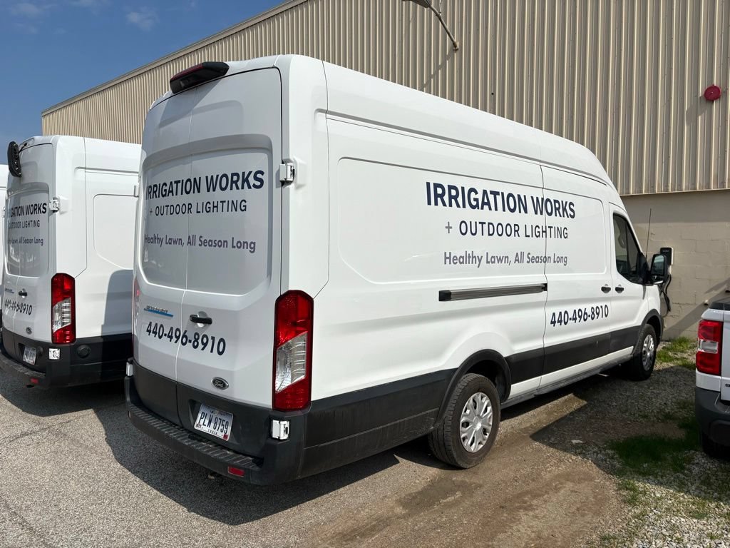 Used 2022 Ford E-Transit 148 High Roof Extended RWD image 3