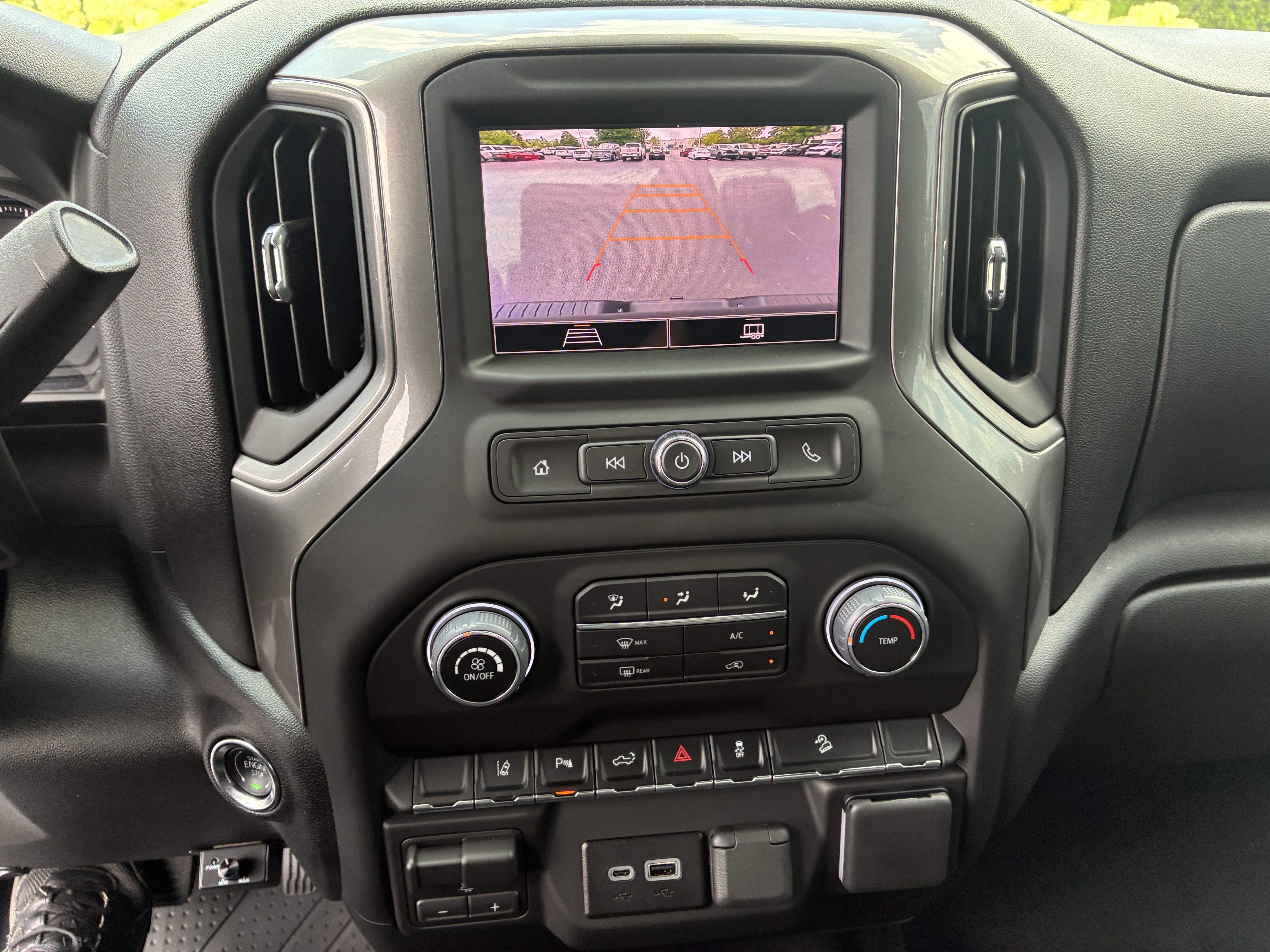 Used 2026 Chevrolet Silverado 2500 Custom w/ Custom Value Package AWD/4WD image 32
