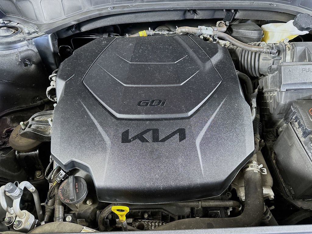 Certified 2023 Kia Telluride EX w/ EX Captain's Chair Package FWD image 37