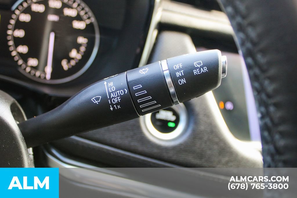 Used 2020 Cadillac XT5 Premium Luxury image 27