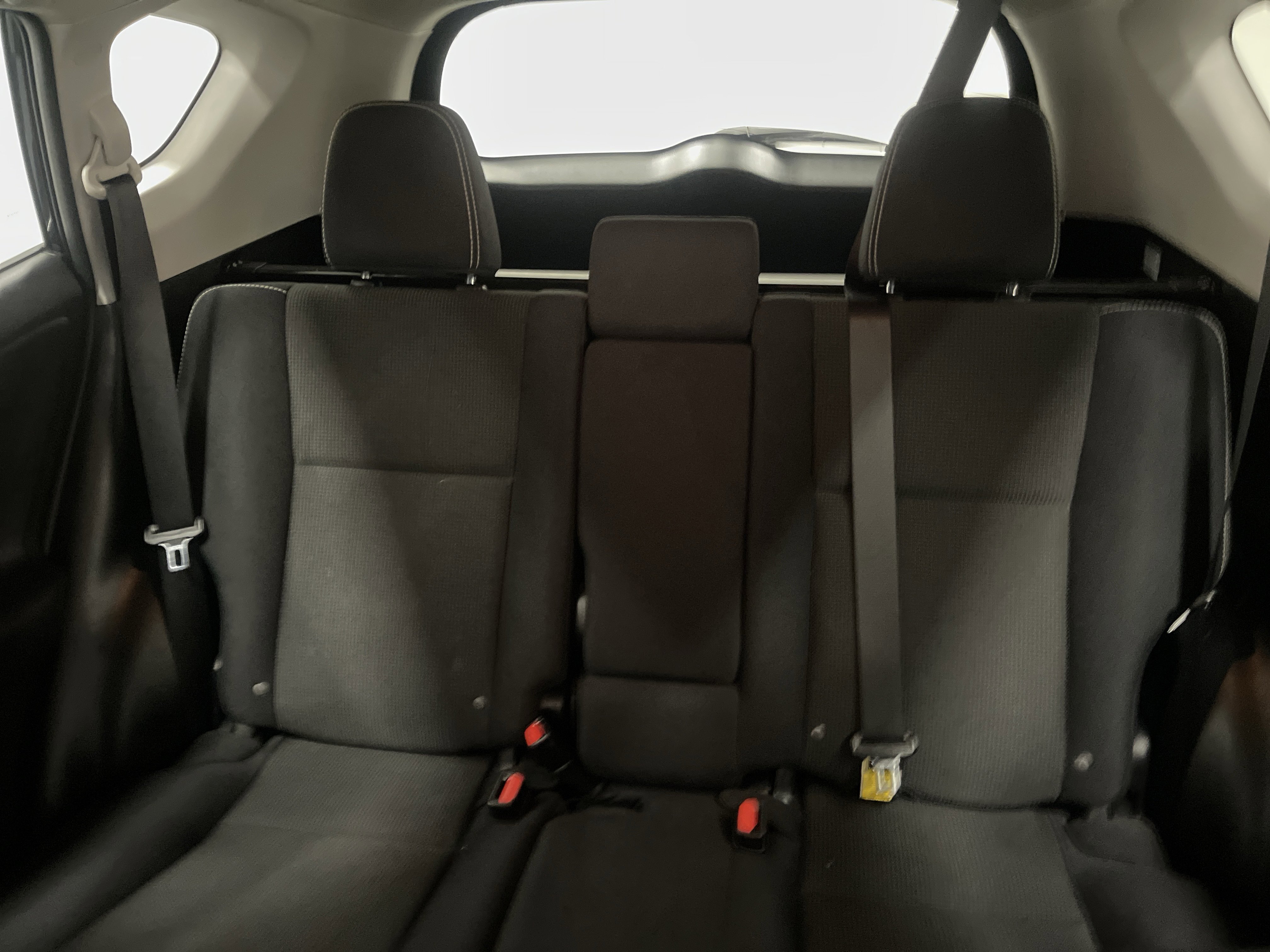 Used 2017 Toyota RAV4 XLE image 11