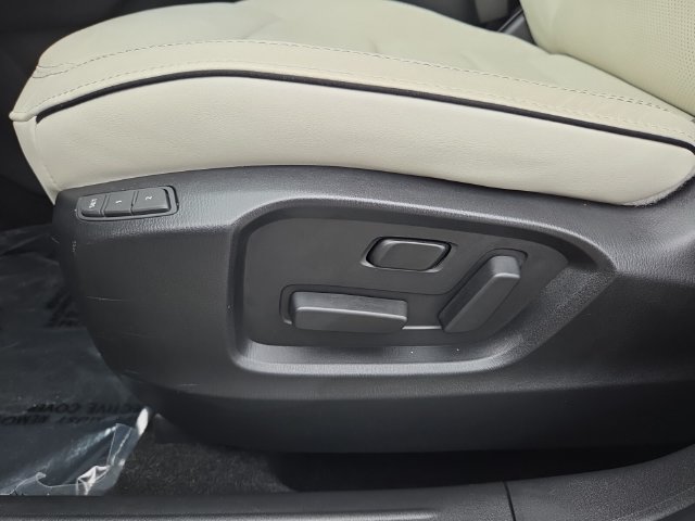Used 2025 MAZDA CX-5 AWD 2.5 S w/ Preferred Package image 11