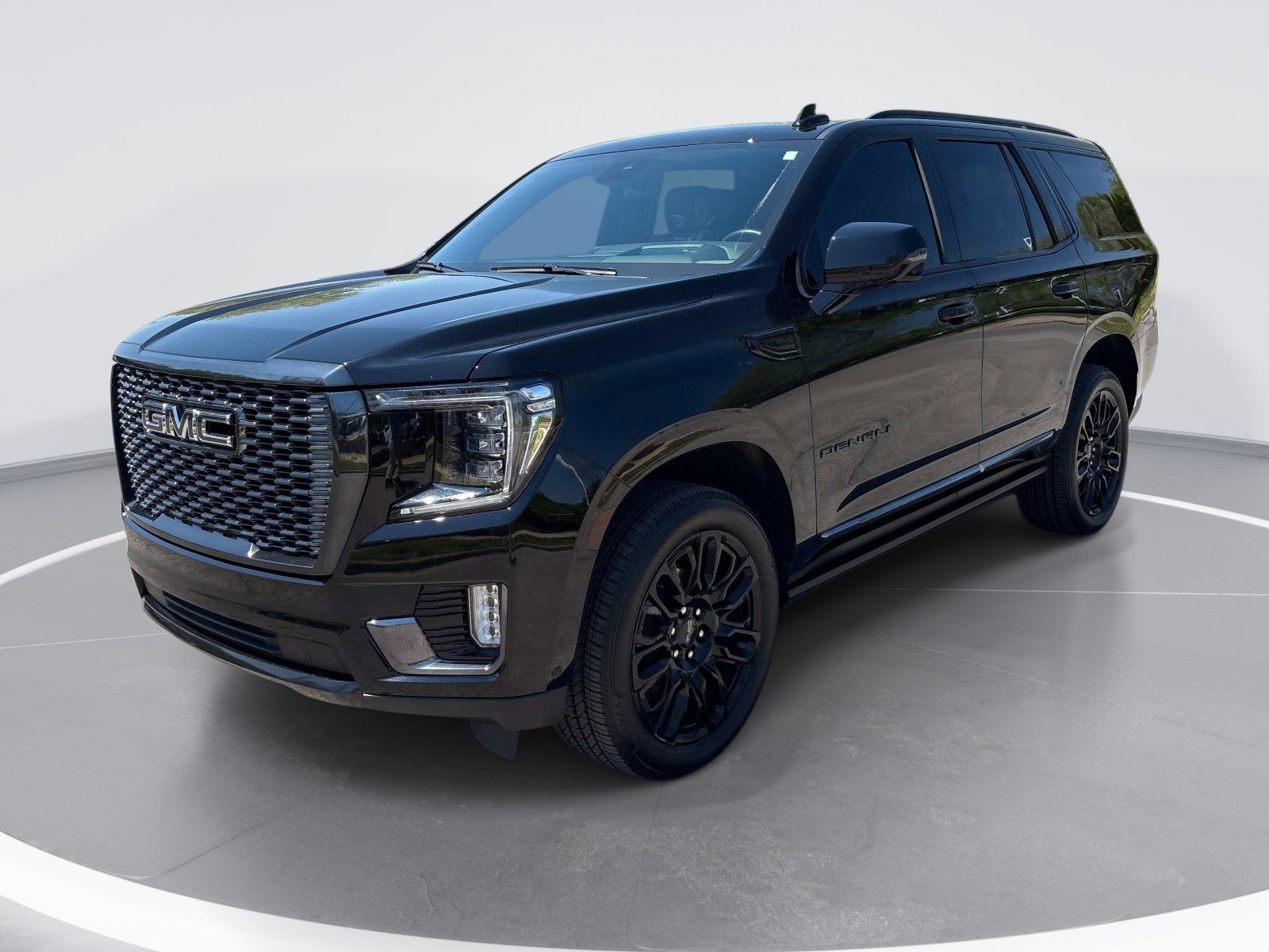 Certified 2023 GMC Yukon Denali Ultimate image 3