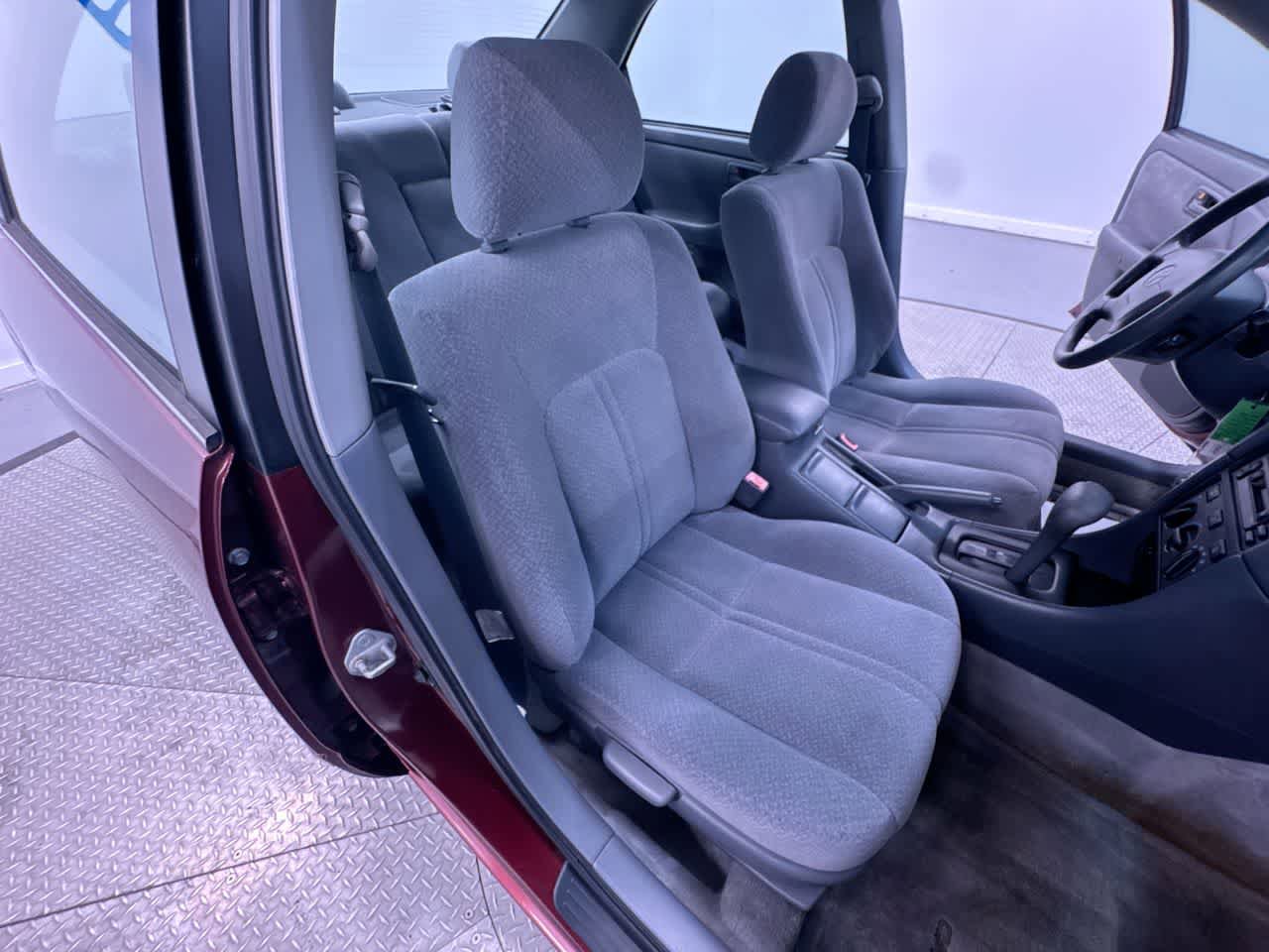 Used 2001 Toyota Camry CE FWD image 31