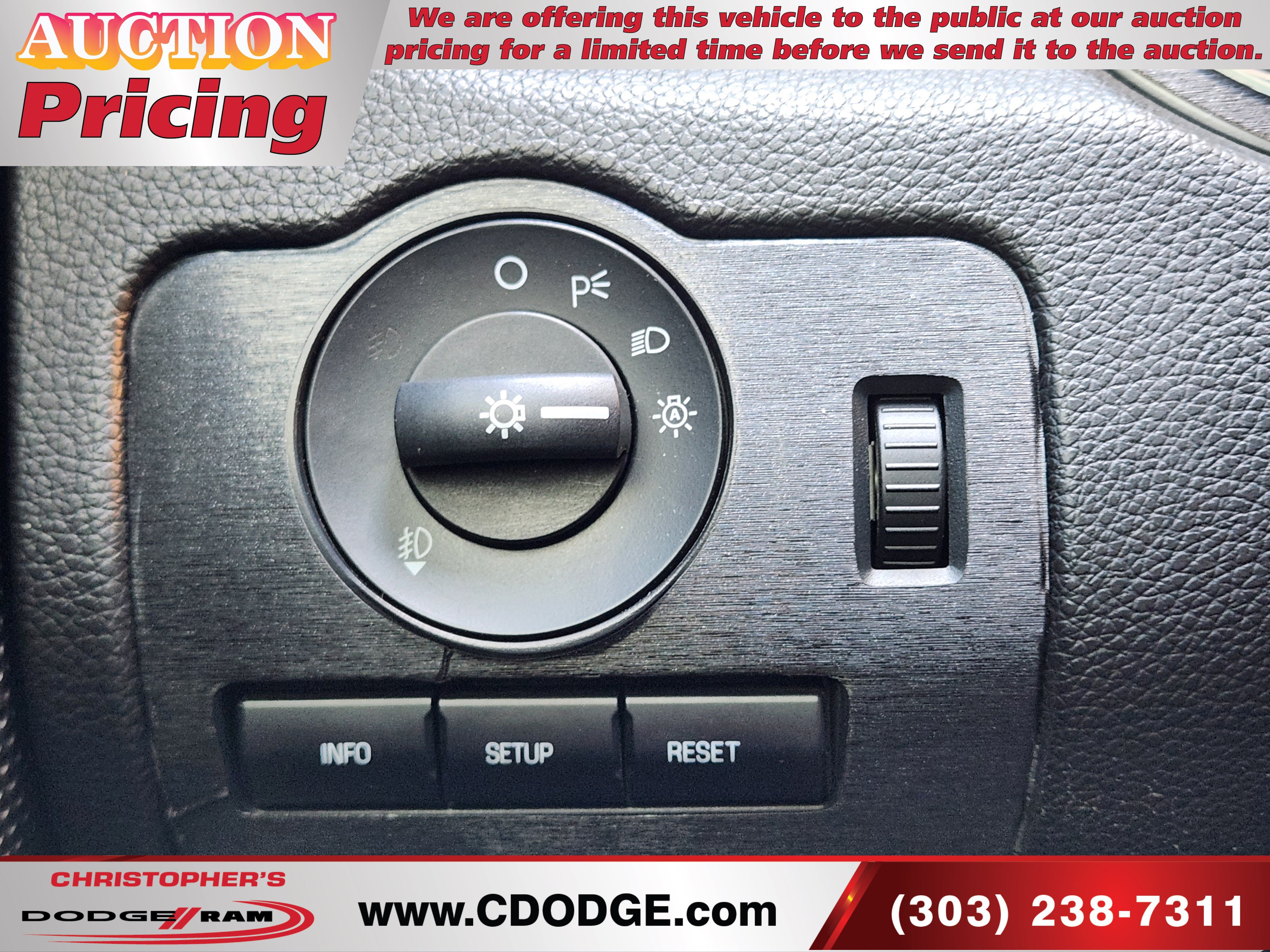 Used 2010 Ford Mustang GT RWD image 27