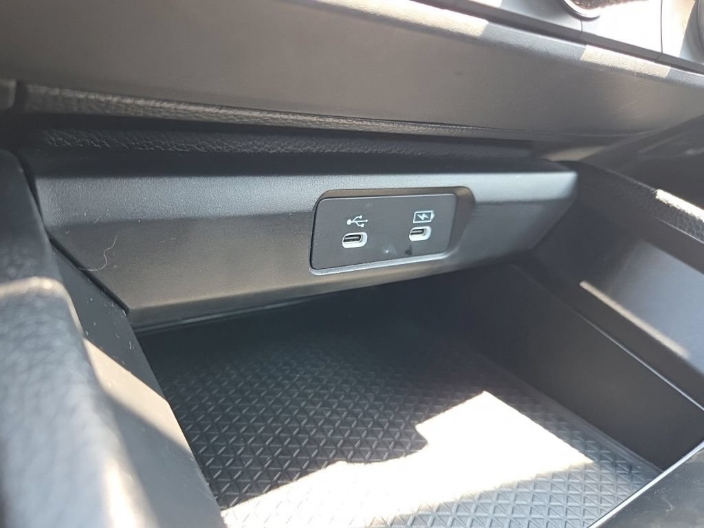 Used 2025 Honda Accord SE image 46