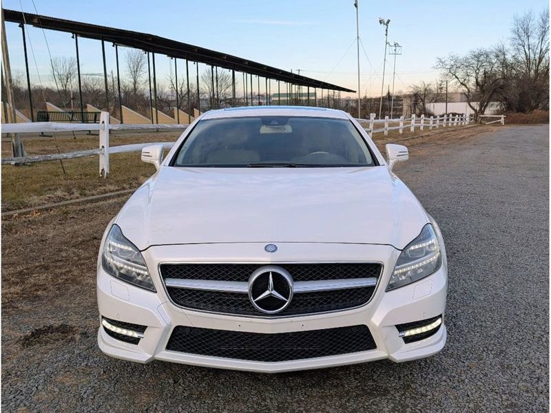 Used 2013 Mercedes-Benz CLS 550 550 4MATIC w/ Premium I Pkg image 2