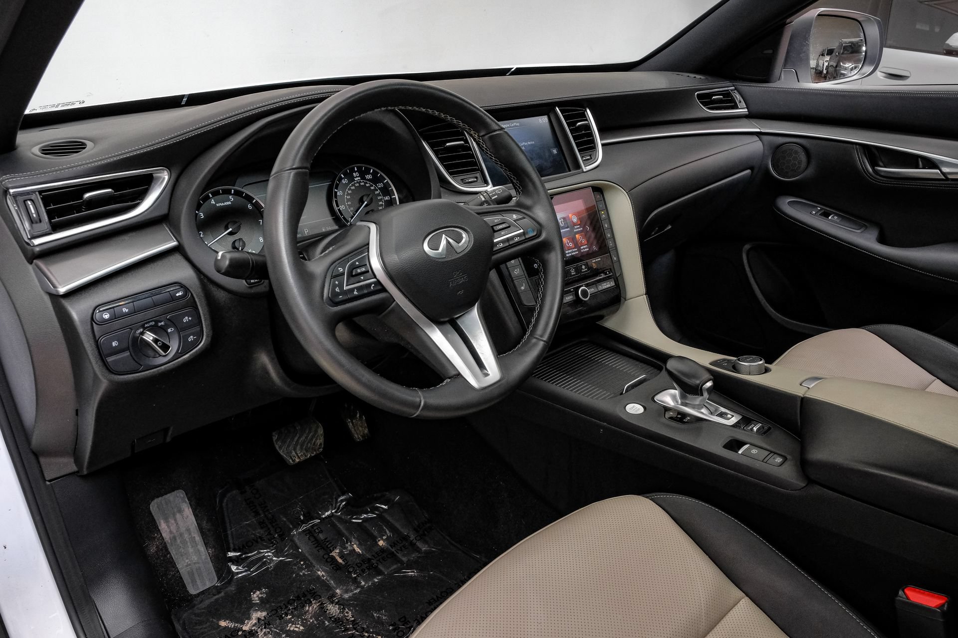Used 2023 INFINITI QX55 Luxe w/ Cargo Package AWD/4WD image 3