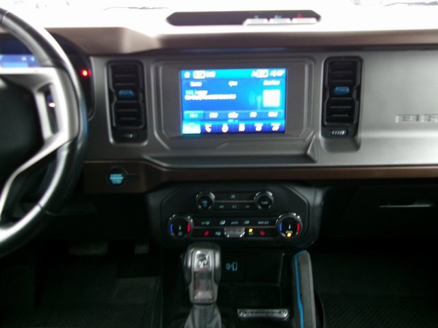 Used 2022 Ford Bronco Outer Banks image 15