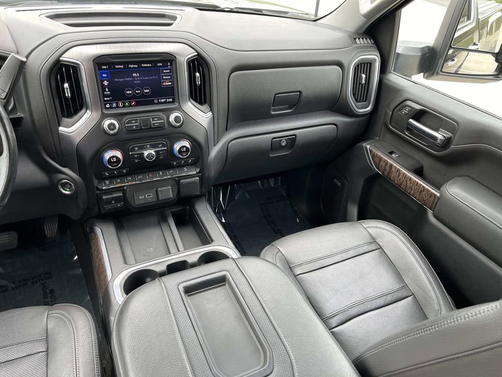 Used 2020 GMC Sierra 2500 Denali w/ Technology Package image 14