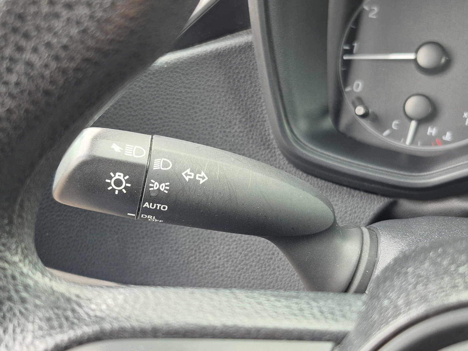 Certified 2024 Toyota Corolla LE image 32