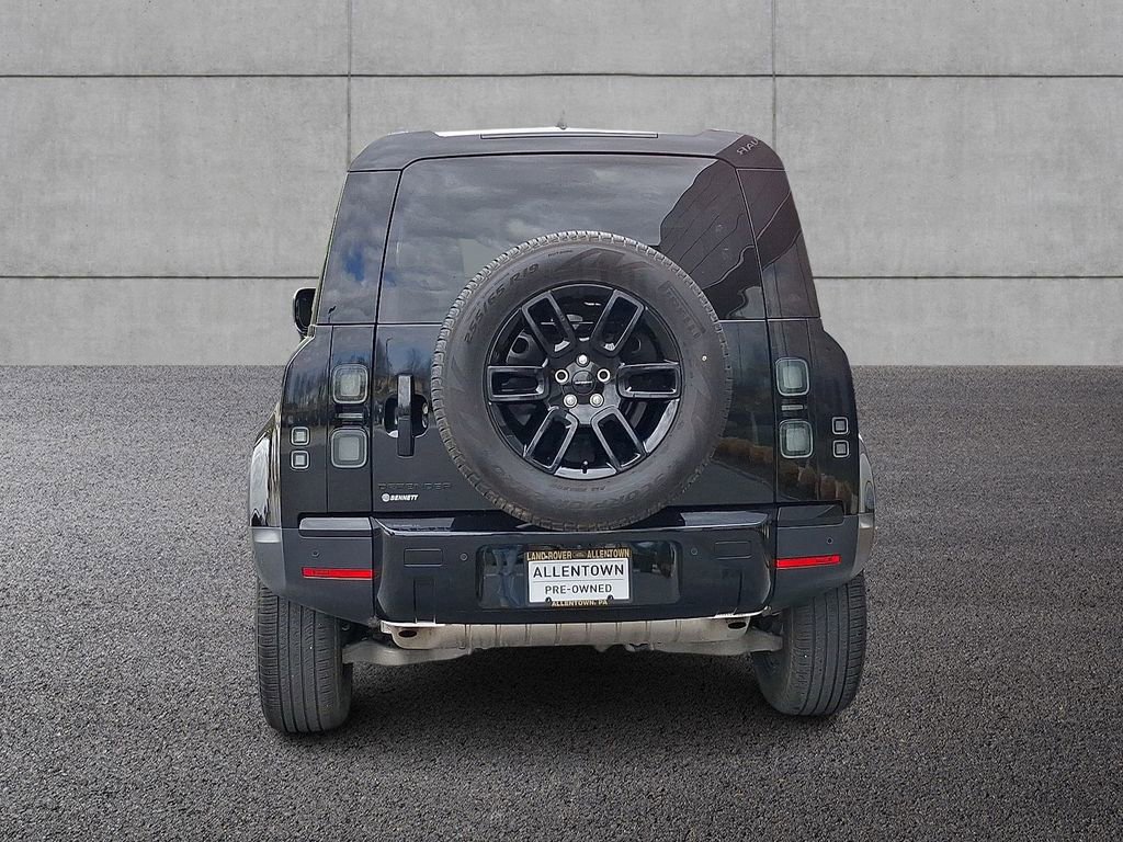Certified 2026 Land Rover Defender 110 S AWD/4WD image 5