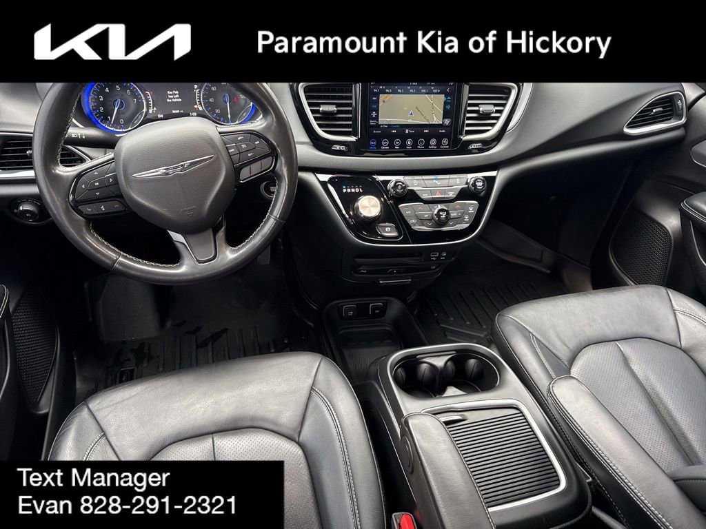 Used 2020 Chrysler Pacifica Touring-L Plus image 20