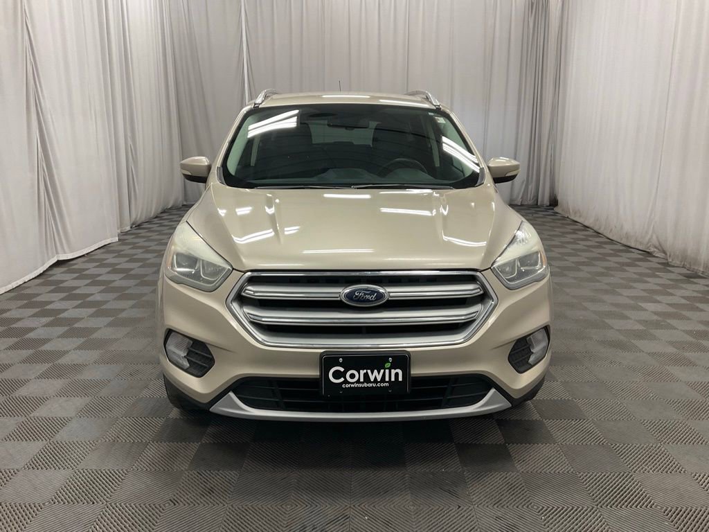 Used 2017 Ford Escape Titanium image 3