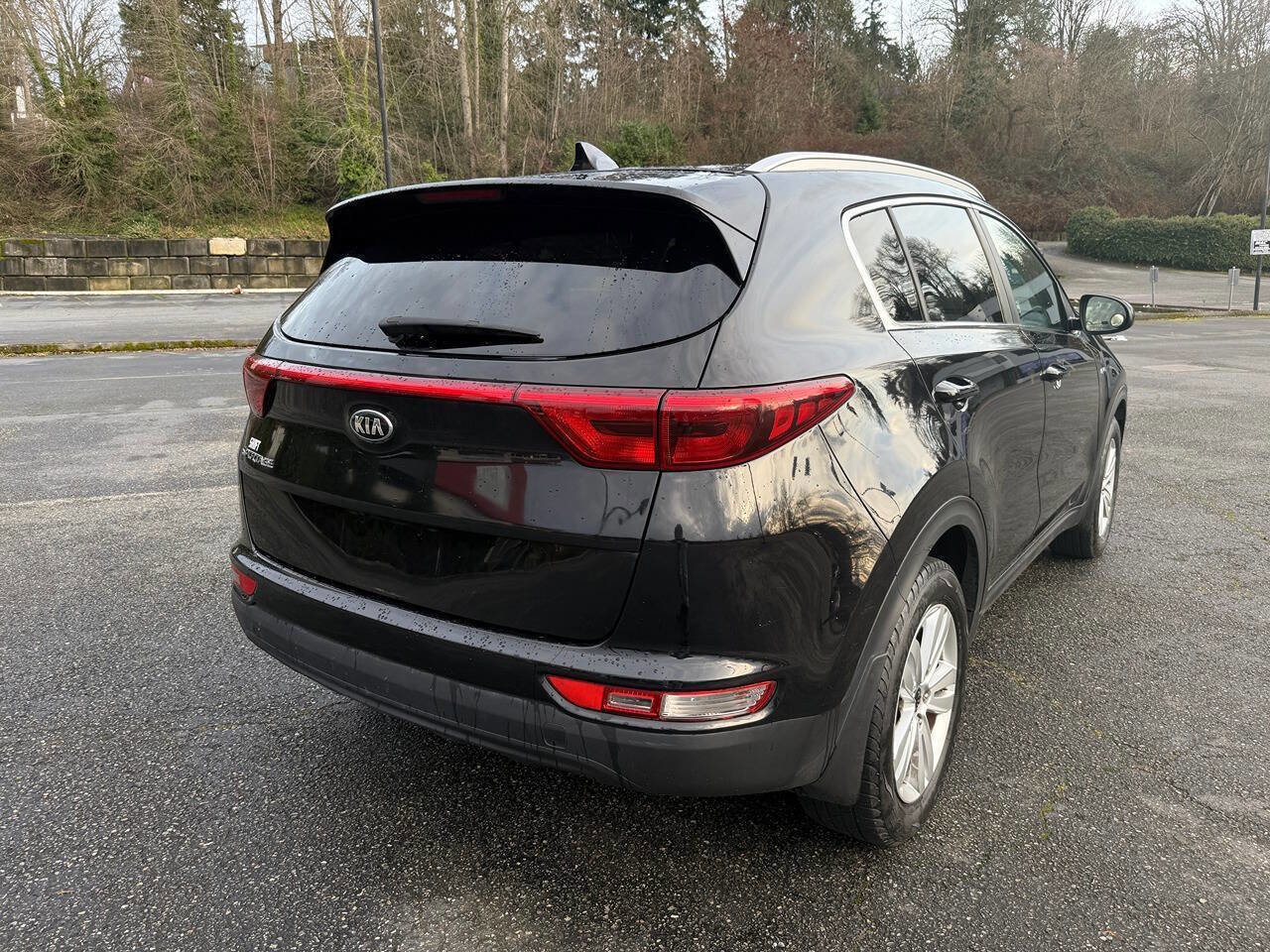 Used 2017 Kia Sportage LX w/ LX Popular Package image 9