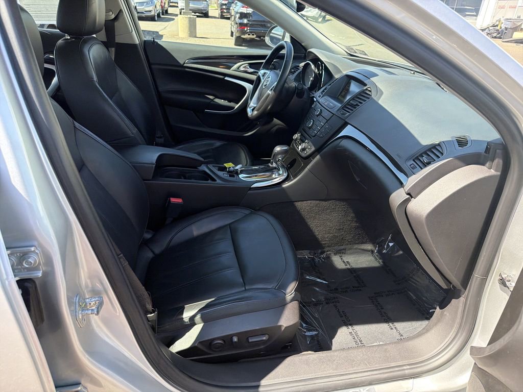 Used 2013 Buick Regal Premium FWD image 15