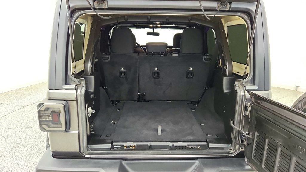 Used 2019 Jeep Wrangler Unlimited Sport S AWD/4WD image 20