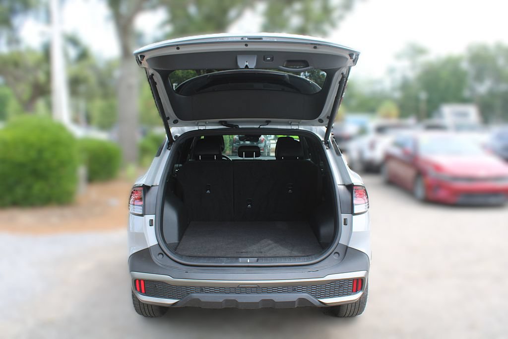 Certified 2023 Kia Sportage X-Line w/ X-Line Premium Package AWD/4WD image 9