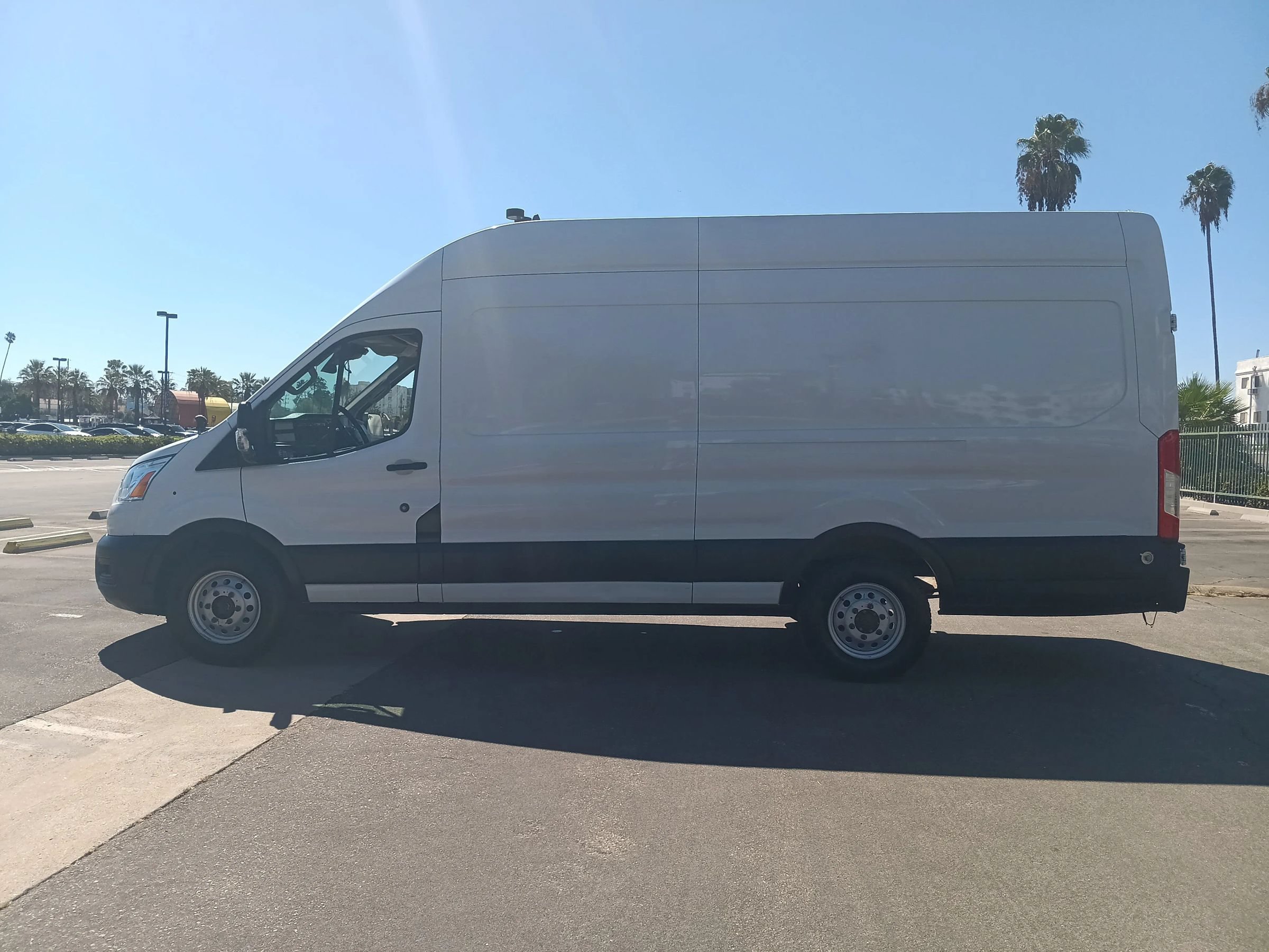 Used 2020 Ford Transit 350 148 High Roof Extended AWD w/ Load Area Protection Package image 6