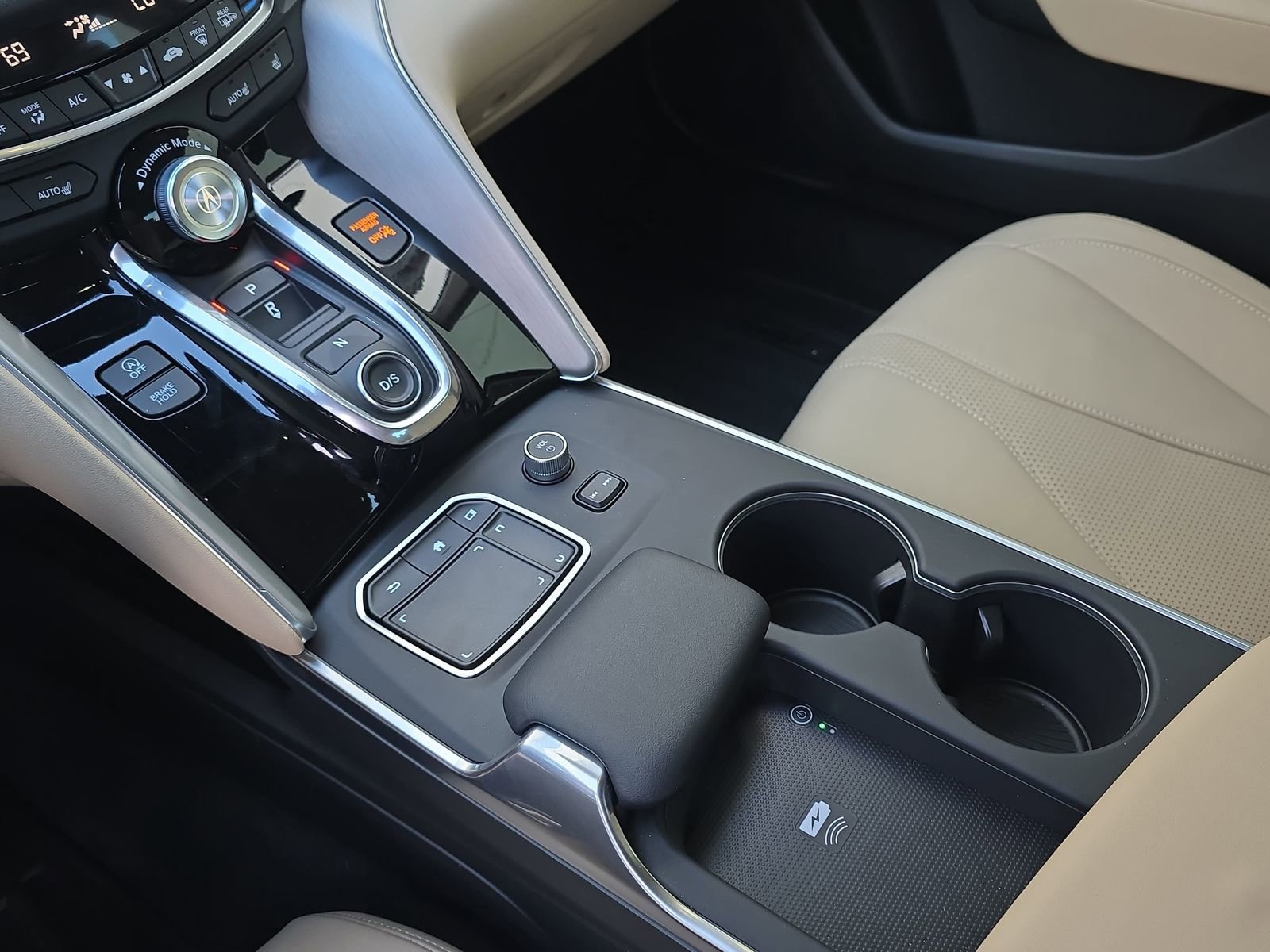 Used 2025 Acura TLX w/ Technology Package image 27