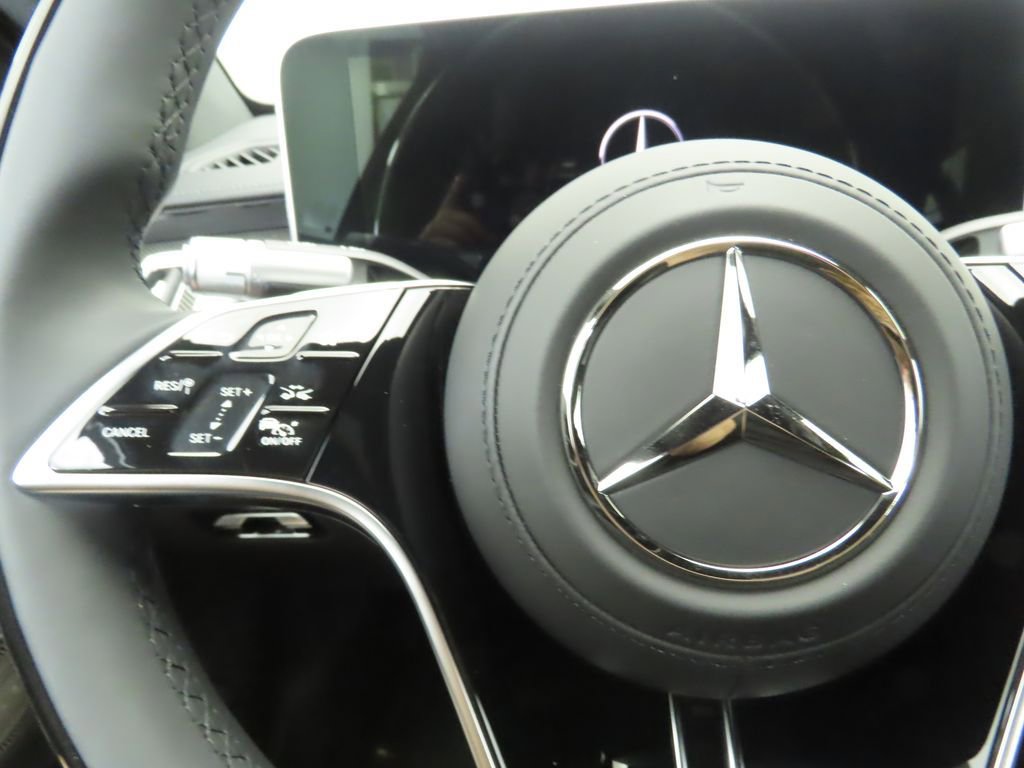 New 2026 Mercedes-Benz S 580 4MATIC Sedan image 12