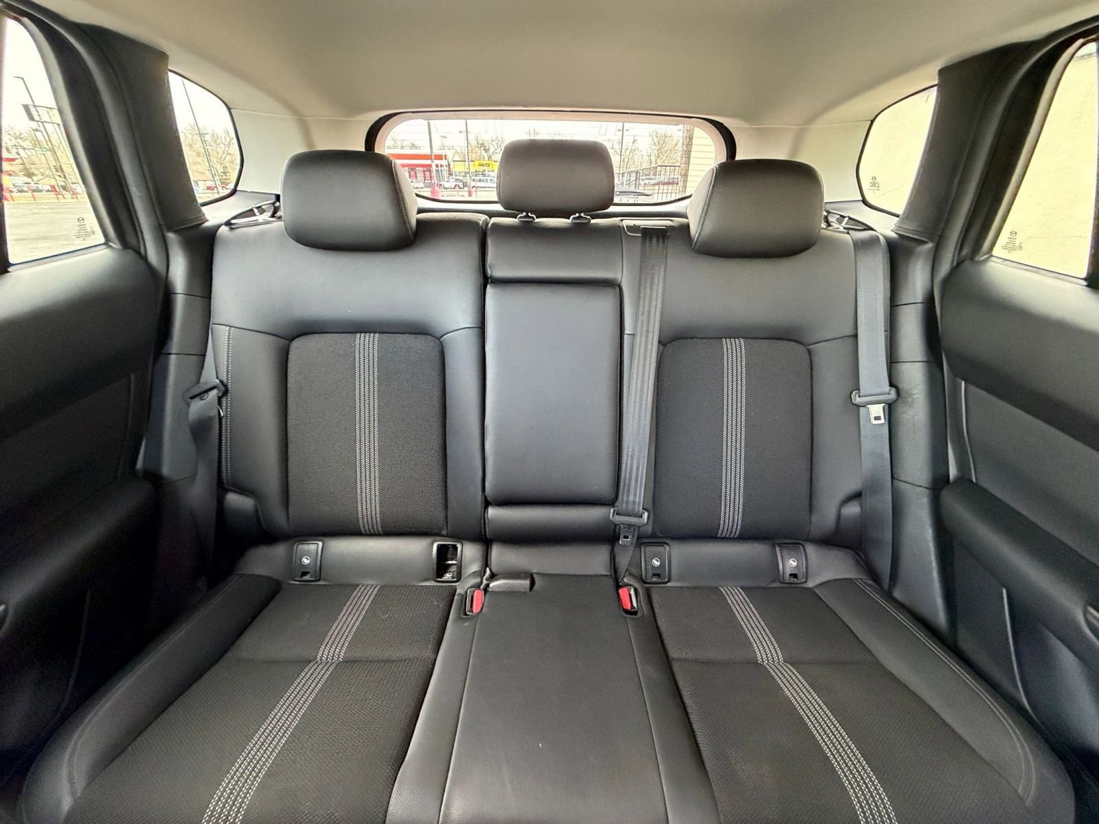 Used 2025 MAZDA CX-50 AWD 2.5 S w/ Premium Package image 37